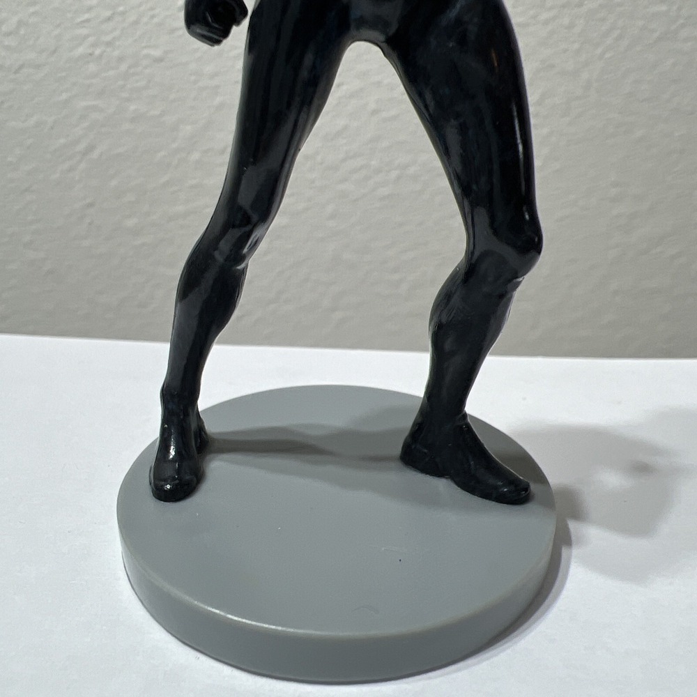 Disney Marvel Avengers BLACK WIDOW 3.5" PVC Action Figure‎ Statue or Cake Topper - Picture 10 of 10